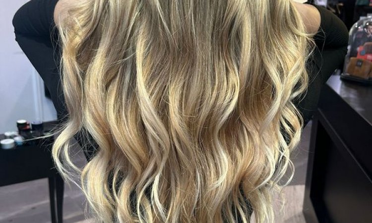 Coiffure wavy - Ma Parenthèse Coiffure à Melesse